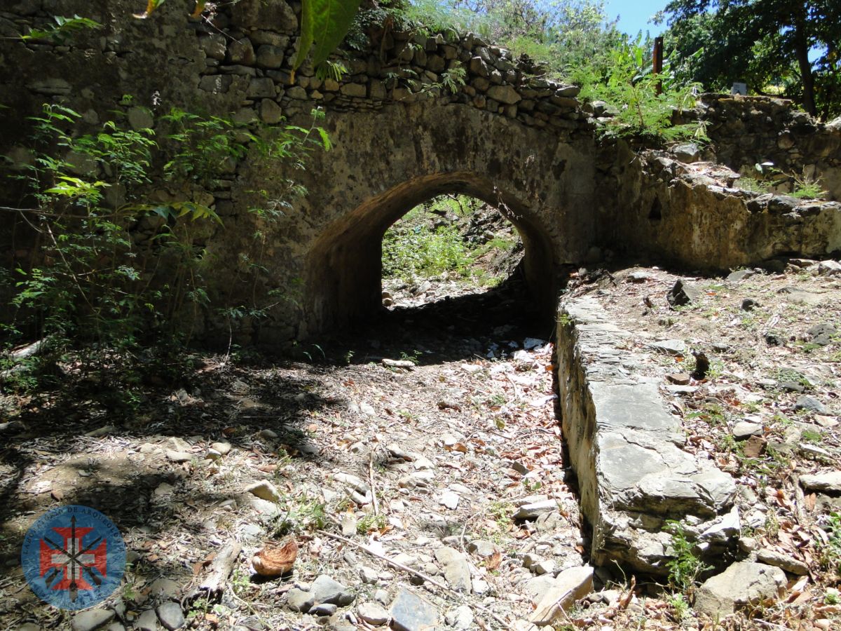 Situação da ponte antes das escavações.